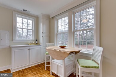 1200 S Barton St unit 311, Arlington, VA 22204 - photo 6