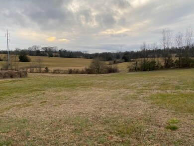 101 Hillwood Dr, Shelbyville, TN 37160 - photo 2