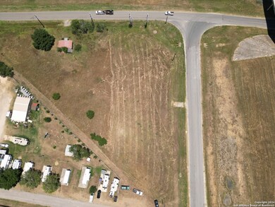 8075 S Loop 1604 E, Elmendorf, TX 78112 - photo 5