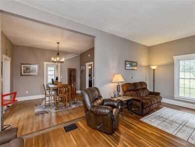 847 T12 Hwy N, Newton, IA 50208 - photo 2