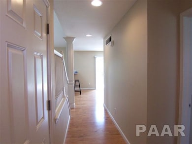 4608 N Weaverridge Blvd, Peoria, IL 61615 - photo 3