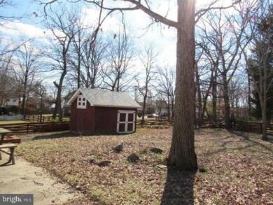 13014 Elkridge St, Beltsville, MD 20705 - photo 4