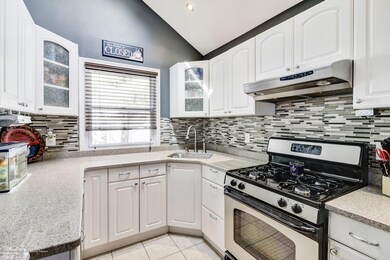 Kitchen 3