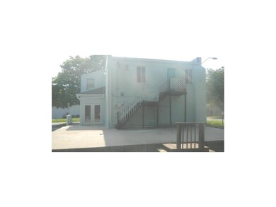 7044 Agnes Ave, Kansas City, MO 64132 - photo 4