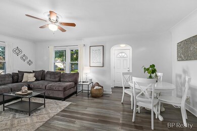 531 W Cherry St, Wayland, MI 49348 - photo 4