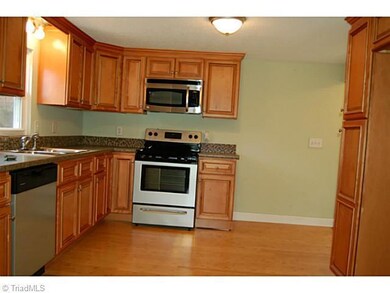 1438 Gopher Woods Rd, Asheboro, NC 27205 - photo 3