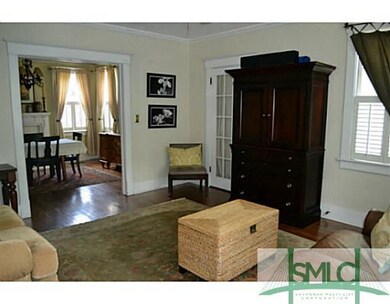 Living Room. High Ceilings