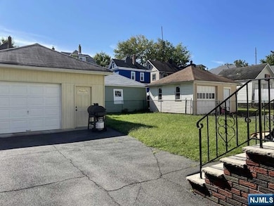 23 Demott Ave, Clifton, NJ 07011 - photo 2