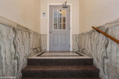 4954 W Augusta Blvd unit 1, Chicago, IL 60651 - photo 4