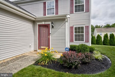 6 Grant Ct, Columbus, NJ 08022 - photo 2