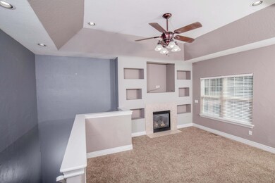 Nixa House 011