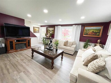 458 E Dunbarton Rd, Goffstown, NH 03045 - photo 2