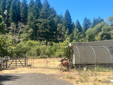 28550 N Highway 101, Willits, CA 95490 - photo 3