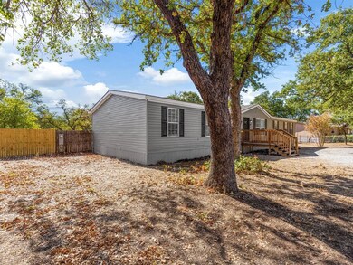 107 Oakley Cir, Weatherford, TX 76085 - photo 7