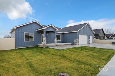 1418 Quartz Dr, Rupert, ID 83350 - photo 2