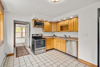 126 Pleasant St, Randolph, MA 02368 - photo 5