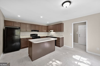 7779 Horseshoe Bend, Lithonia, GA 30058 - photo 6