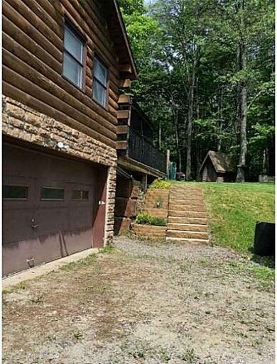Garage.