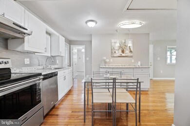 719 George Ave, Essex, MD 21221 - photo 7