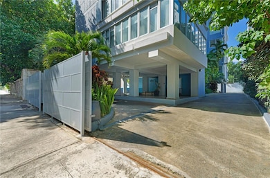 8 Manuel Rodriguez Serra St unit 2B, San Juan, PR 00907 - photo 2