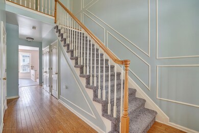 ** Decorative Molding **