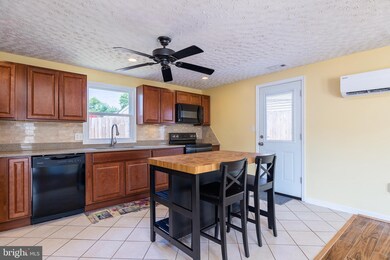 1021 Thomas Rd, Glen Burnie, MD 21060 - photo 6