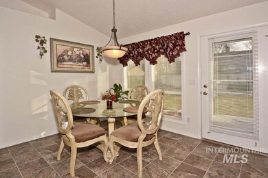 429 Autumn Dr, Nampa, ID 83686 - photo 6