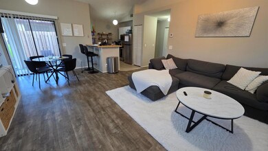 2818 Stoneway Ln unit A, Fort Pierce, FL 34982 - photo 3