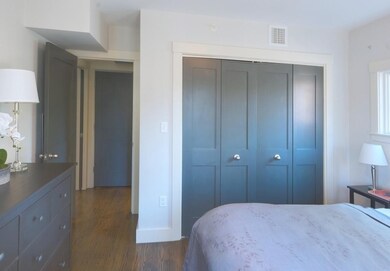 196 Walden St unit 2, Cambridge, MA 02140 - photo 7