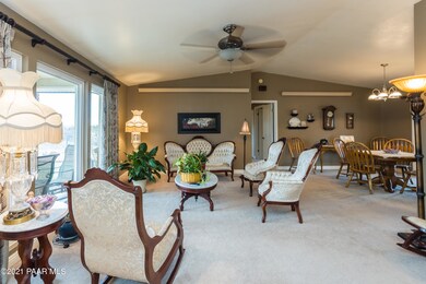 006_Living room (2)