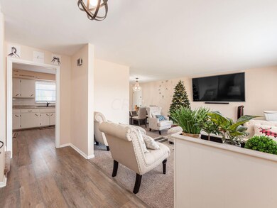 1526 Lonsdale Rd, Columbus, OH 43232 - photo 6