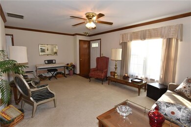 5114 Memphis Ct, Columbus, IN 47203 - photo 3