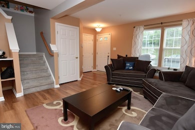 2101 Orchard View Rd, Reading, PA 19606 - photo 4