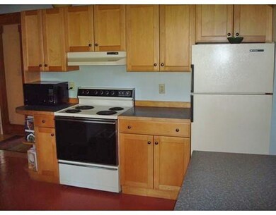 35 Beech St, Greenfield, MA 01301 - photo 7