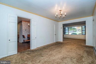 2211 Windsor Cir, Broomall, PA 19008 - photo 7