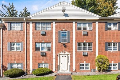 25 Arlington Rd unit 4, Woburn, MA 01801 - photo 2