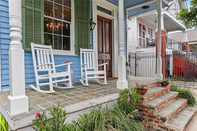 908 First St, New Orleans, LA 70130 - photo 5