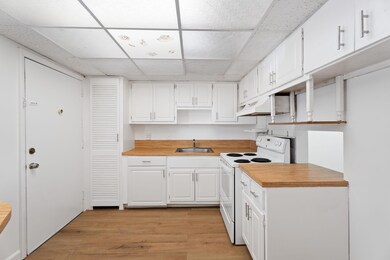 4500 N Flagler Dr unit D6, West Palm Beach, FL 33407 - photo 3