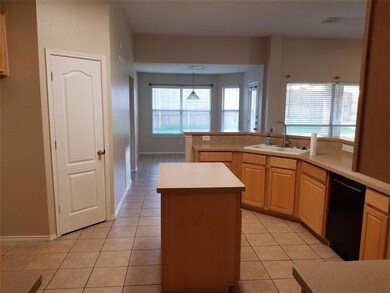 2809 Hollow Ridge Dr, Denton, TX 76210 - photo 5