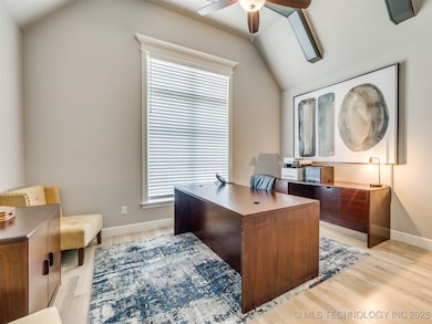 908 W 86th Place S, Tulsa, OK 74132 - photo 4