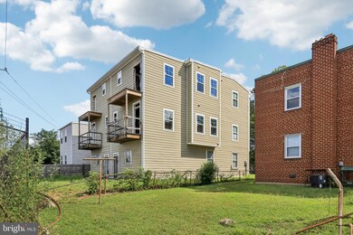 1058 44th St NE, Washington, DC 20019 - photo 5