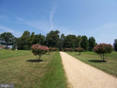 270 Church Point Ln, Colonial Beach, VA 22443 - photo 2