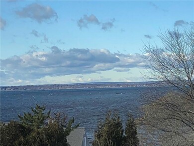 341 Spinnaker Ln, Bristol, RI 02809 - photo 2