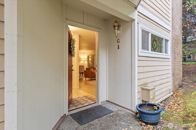 14651 NE 40th St unit G1, Bellevue, WA 98007 - photo 2