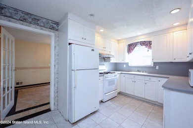 501 Weser Ave, Staten Island, NY 10304 - photo 7