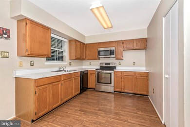 6905 Turnberry Ct, Frederick, MD 21703 - photo 5