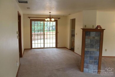 unlisted-address, Bend, OR 97702 - photo 3