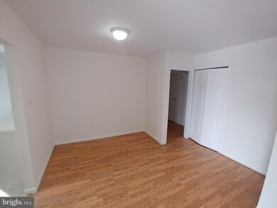 17821 Buehler Rd unit E, Olney, MD 20832 - photo 5