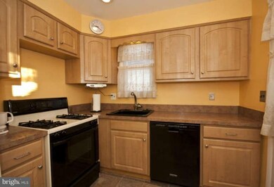 2 Parkwind Ct, Parkville, MD 21234 - photo 7