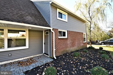 8718 Patton Rd, Glenside, PA 19038 - photo 4